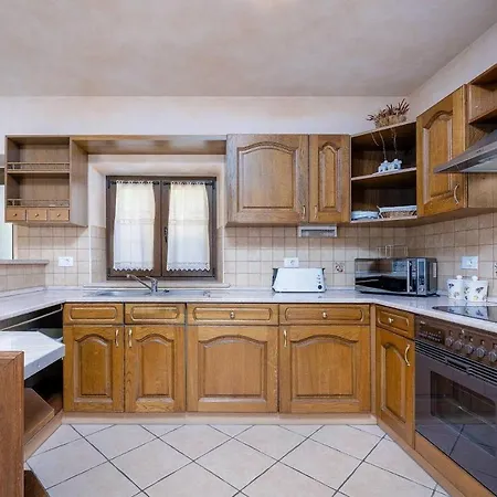 House Kovaci Hotel