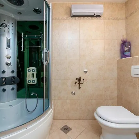House Kovaci Hotel 4*