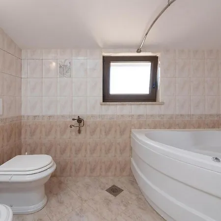 House Kovaci Hotel